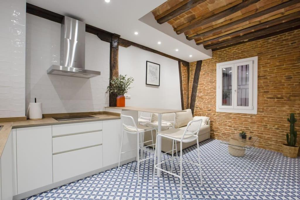 Etxeburu Apartment Bilbao Exterior photo